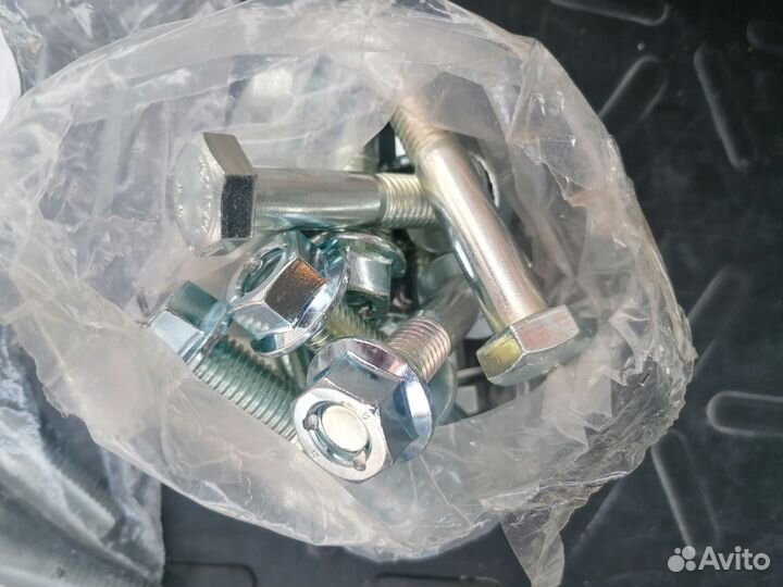 Комплект для ремонта задней подвески Форд 3