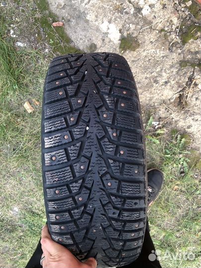 Arctic Trucks AT405 205/55 R16 94