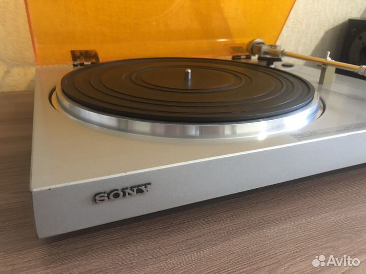 Проигрыватель Sony PS-LX2