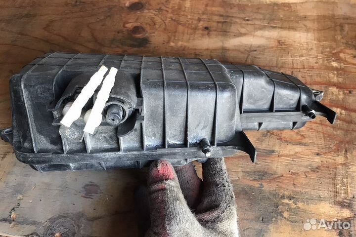 Ресивер вакуумной системы Mercedes W221