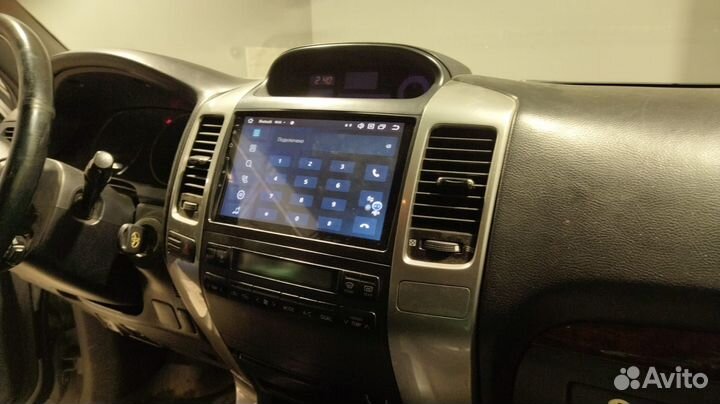 Мультимедийное устройство на Toyota Prado 120