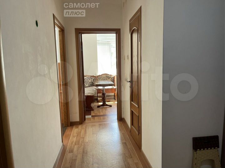 2-к. квартира, 47 м², 9/10 эт.