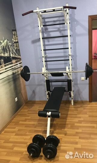 Шведская стенка со штангой и гантелями