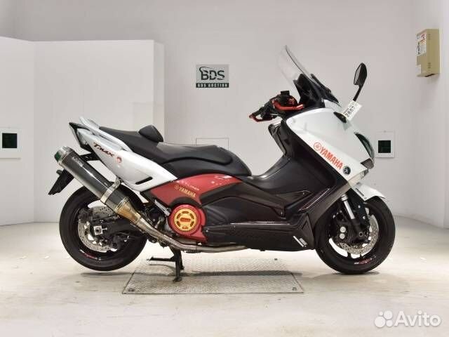Yamaha T-MAX530