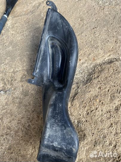 Воздухозаборник toyota mark GRX-120