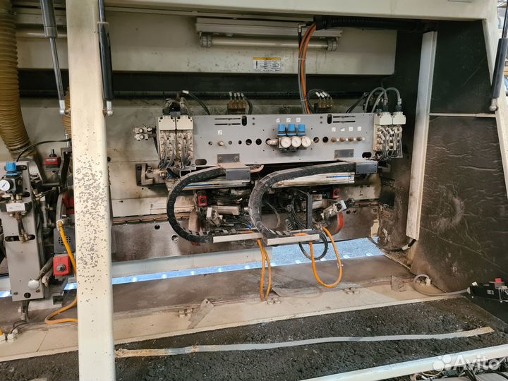 Кромкооблицовочный станок IMA