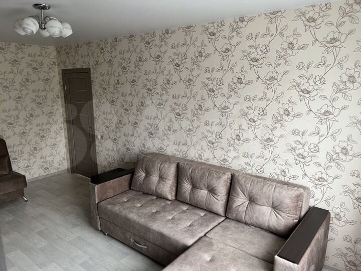 2-к. квартира, 55 м², 7/10 эт.