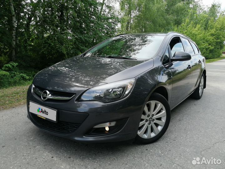 Opel Astra 1.4 МТ, 2014, 129 000 км