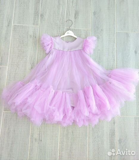Шикарное платье на праздник р-р 98/104