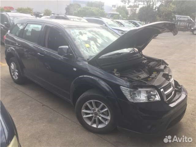 Разбор на запчасти Dodge Journey 2011