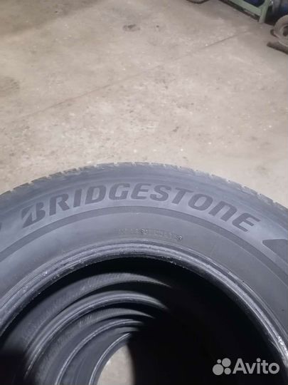 Bridgestone Ecopia EP850 265/70 R16