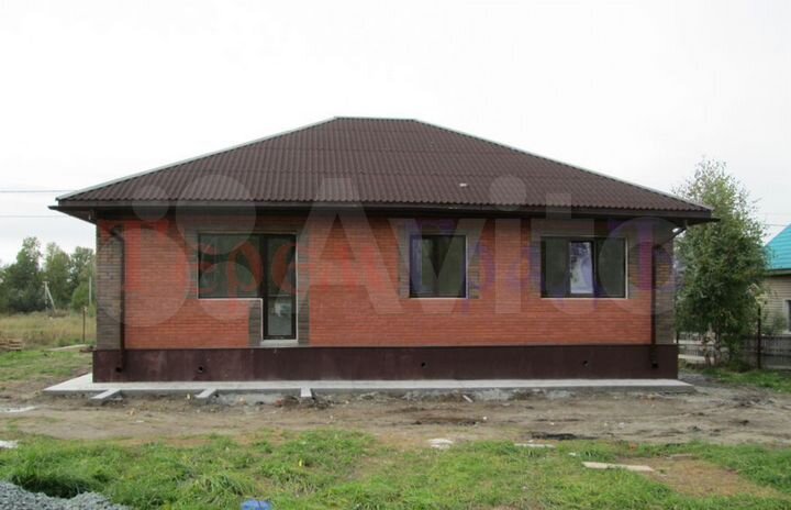 Коттедж 107 м² на участке 7 сот.