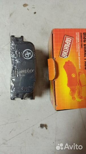 Тормозные колодки заднее Toyota Camry V30