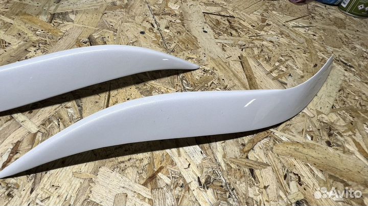 Реснички toyota харриер