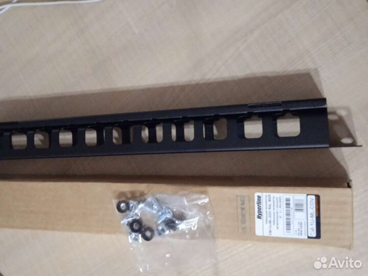 Органайзер кабельный и патч-панель Hyperline