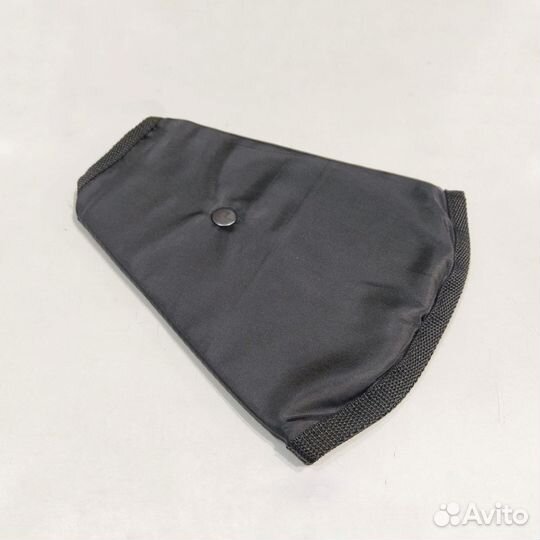 Накладка корректор на ремень безопасности детский