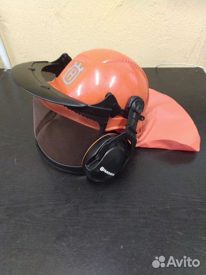 Шлем защитный Husqvarna Functional