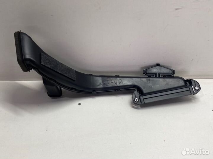 Воздухозаборник воздушного фильтр Toyota Camry V70