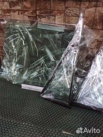 Автомобили стекла