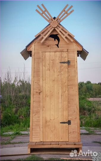 Уличный туалет с установкой SKU006