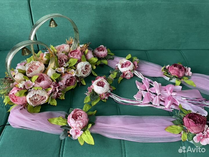 Прокат свадебных украшений на машину