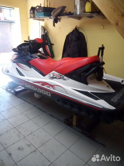 Гидроцикл SEA-DOO BRP wake215