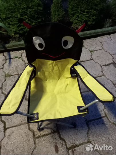 Продаю раскладной детский стульчик