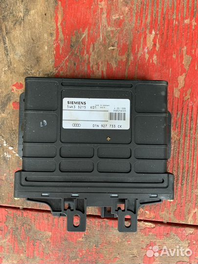 Блок управления АКПП 01N 927 733 CK