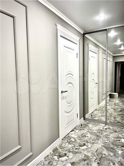 2-к. квартира, 60 м², 2/5 эт.