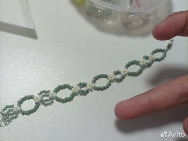 Браслет из бисера