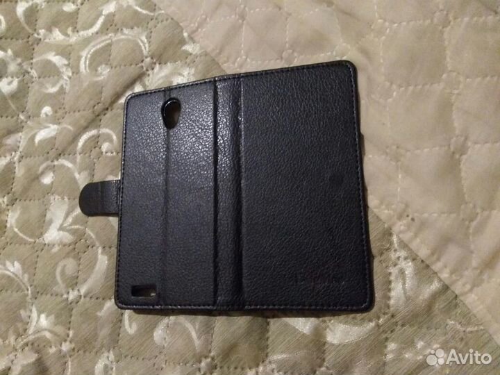 Чехол на смартфон леново S650 новый