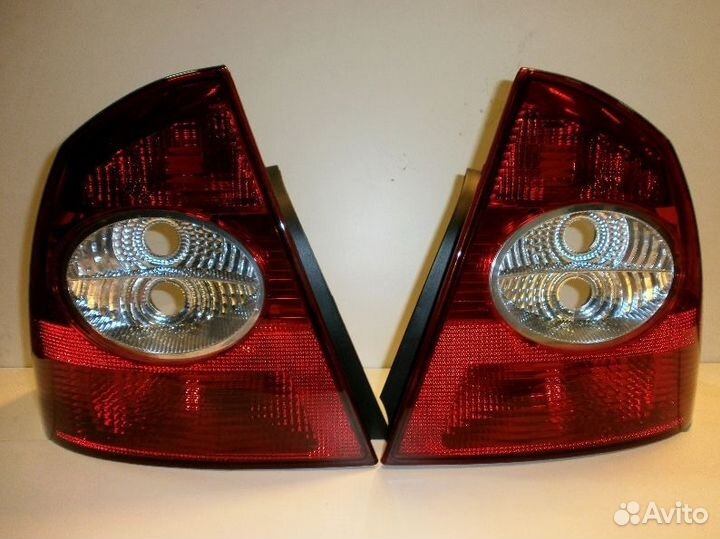 Фонарь задний Форд Фокус 2 седан новый + неориг