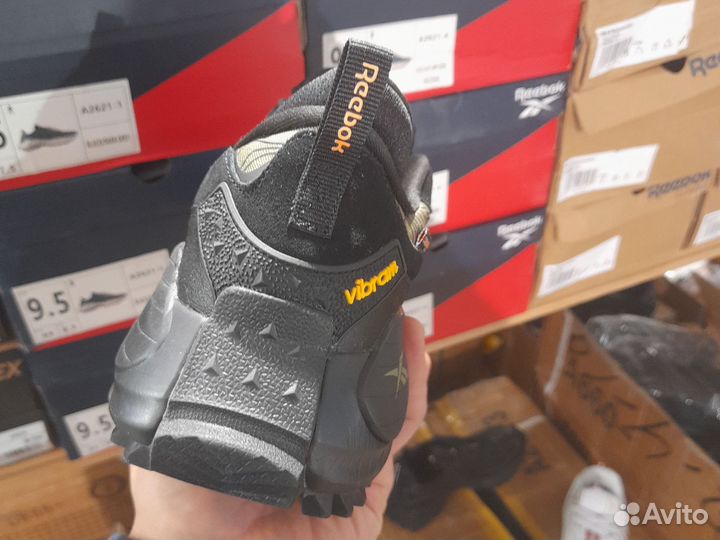 Кроссовки зимние Reebok Zig Kinetika ll adge