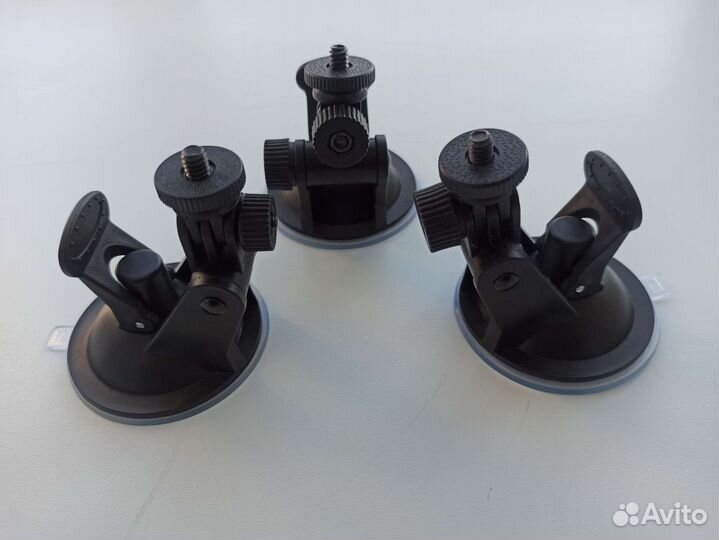 3 присоски на стекло для авторегистратора в машину