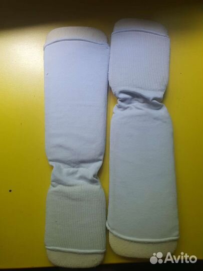 Защита голени и паха, боксёрские перчатки