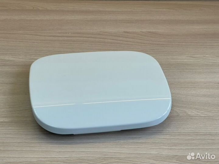 Лючок бензобака Renault Sandero Stepway