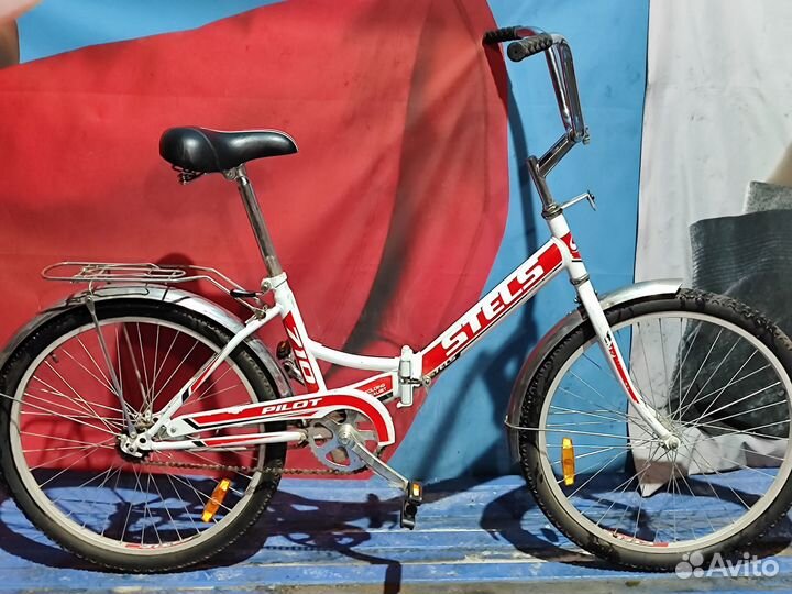 Два складные велосипеды