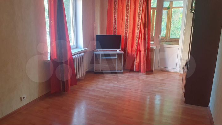 2-к. квартира, 42 м², 3/5 эт.