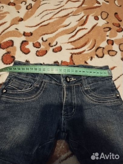 Джинсы на девочку р.28