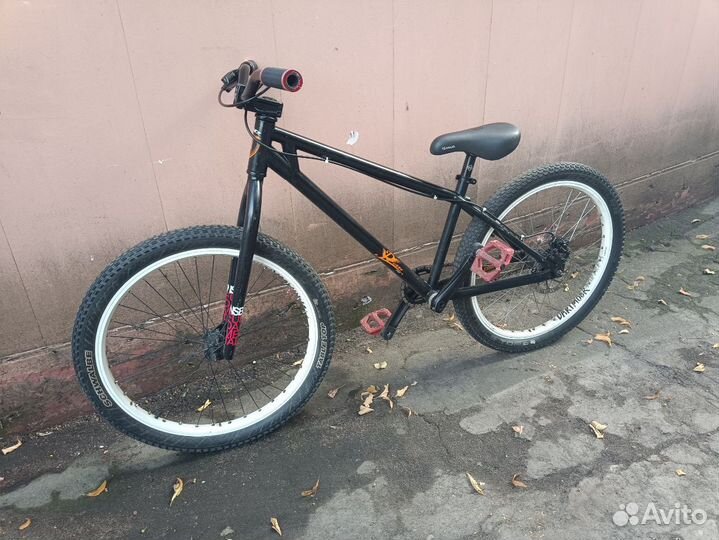 Велосипед стрит-дерт street-dirt mtb DC Pussy