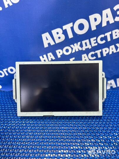 Дисплей информационный Ford Explorer внедорожник