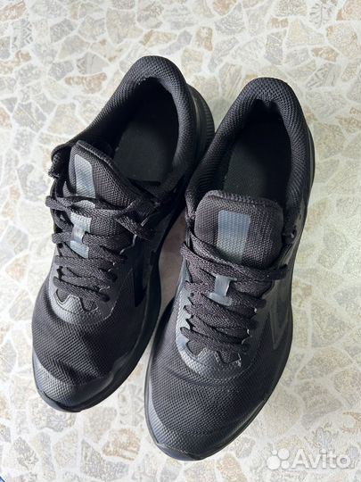 Кроссовки nike