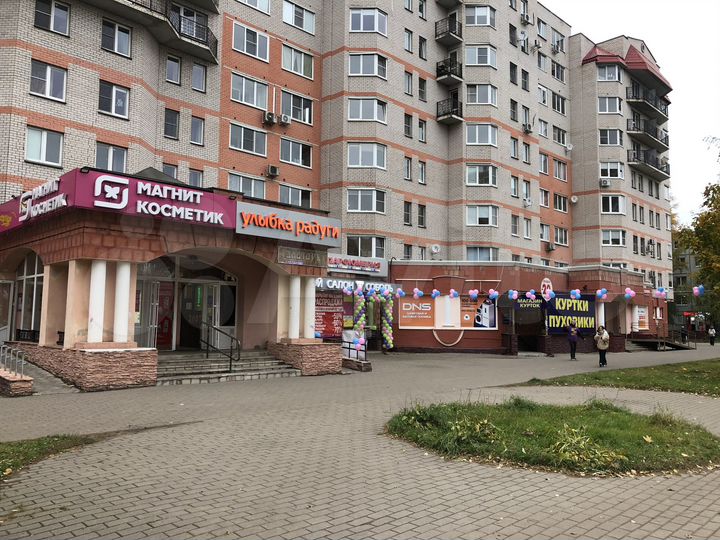 Торговая площадь, 220 м²