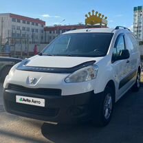 Peugeot Partner 1.6 MT, 2012, 240 000 км, с пробегом, цена 835 000 руб.