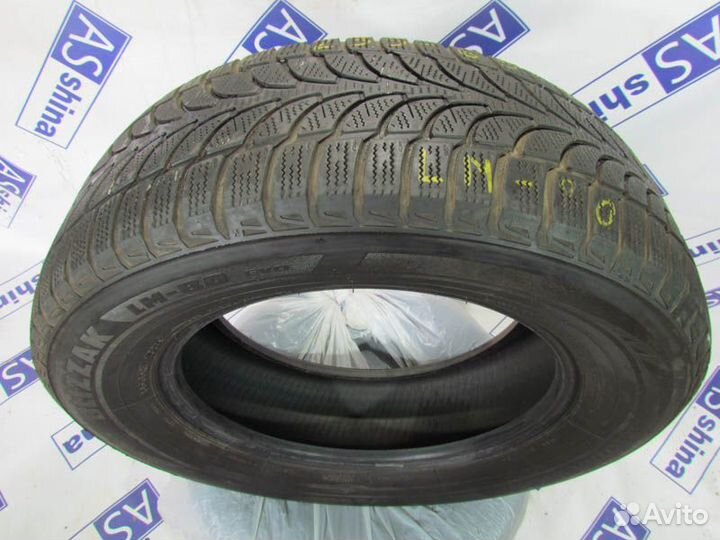 Bridgestone Blizzak LM-80 Evo 235/65 R17 92N