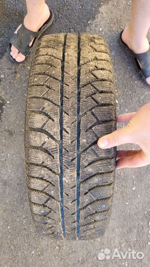 Bridgestone Ice Cruiser 7000S 175/65 R14 82T