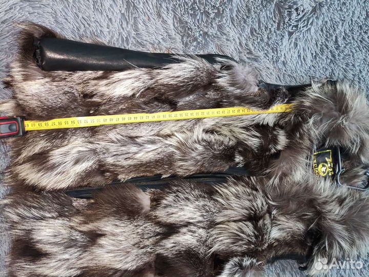 Меховая жилетка из чернобурки 46-48