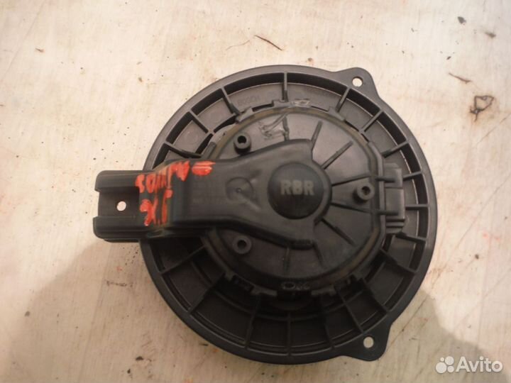 Моторчик (вентилятор) печки Hyundai Solaris 2014