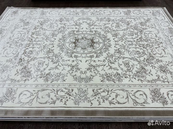 Ковер новый, классический 2х3