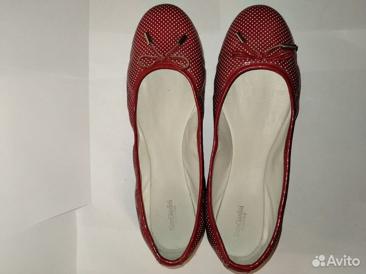 Балетки Nero Giardini, Италия